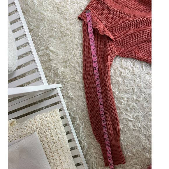 Marled Reunited Clothing Women's Sz L Mauve Ruffle Shoulder Cardigan #0378 - Picture 11 of 11